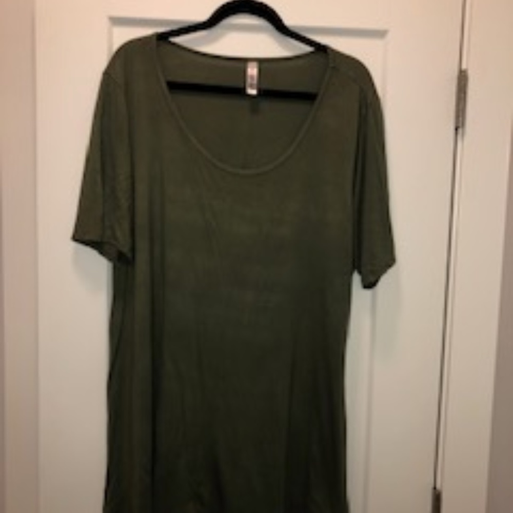 LuLaRoe Perfect T Olive Green 2X
